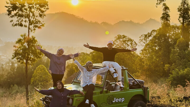 Sunset On Black Sand Tour